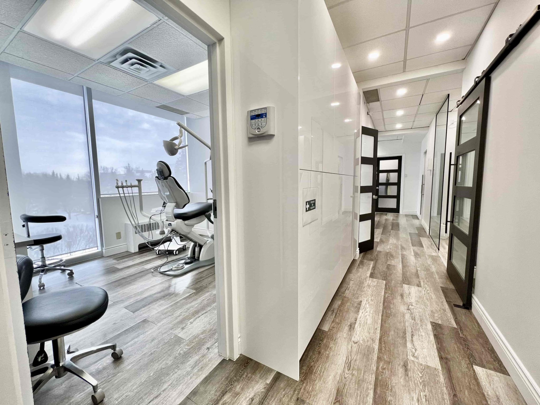 Salle de traitement de la clinique Dentisterie Iberville à Montréal